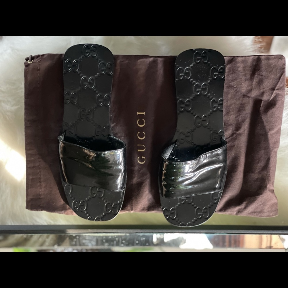 Patent Leather Gucci Slided